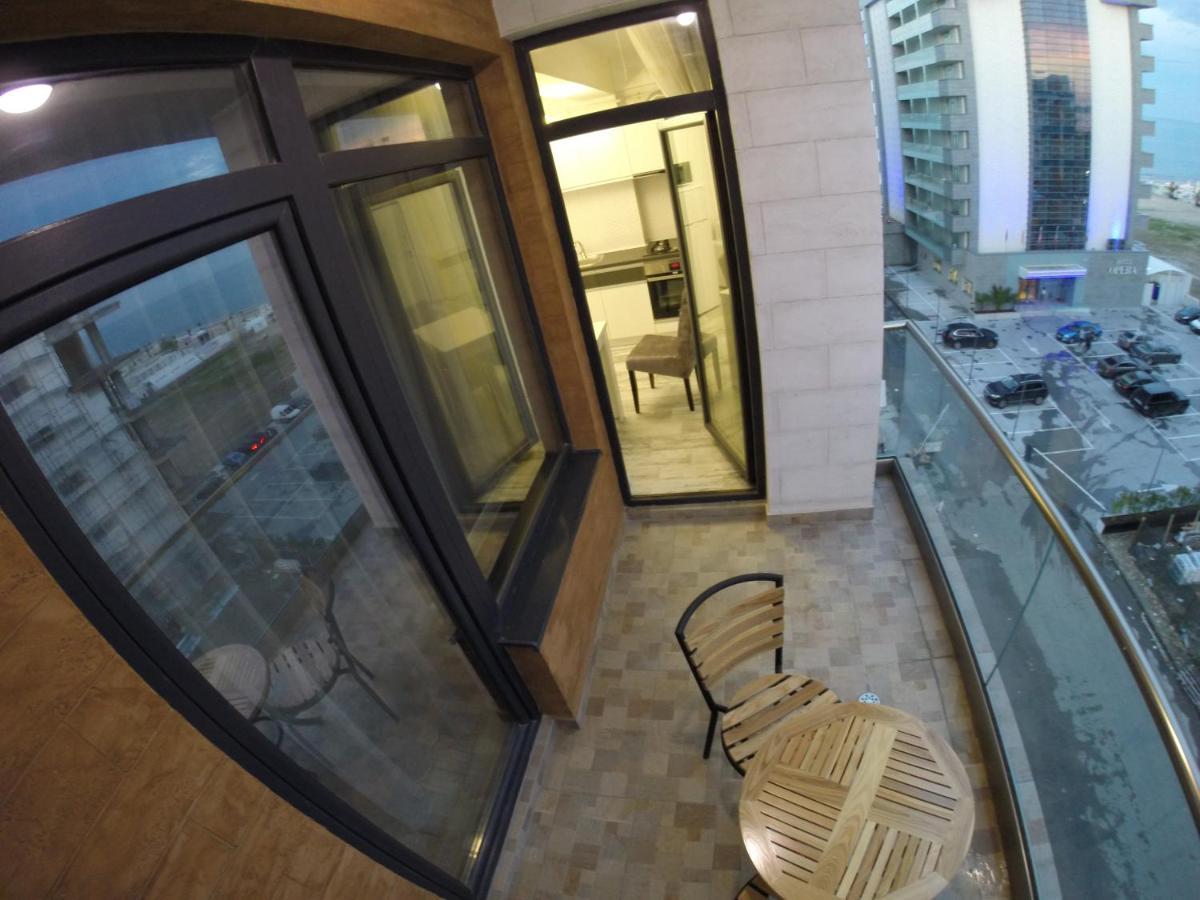 911 Cazare Mamaia Exterior foto